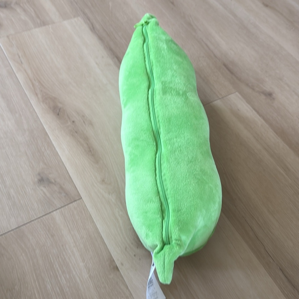 Disney Green Plush Toy Three Peas in a Pod ** LIKE NEW - Picture 8 of 10